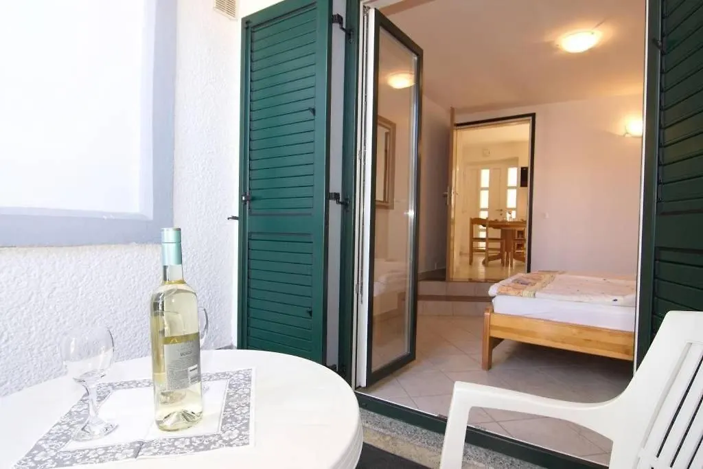 St Lucia Apartamento Poreč 0*,  Croácia